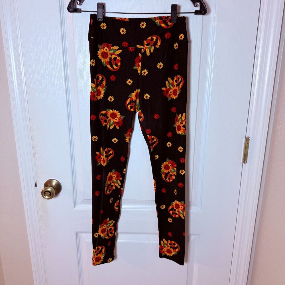 Black Floral Halloween Print Leggings One Size Cottagecore Boho